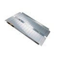 Rampa najazdowa do wózków inwalidzkich aluminiowa 1,22 m/270 kg--WC12K4